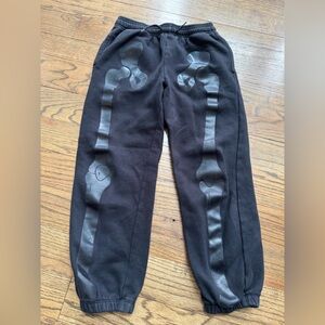 Gap Boys Black Jogger Sweatpants Skeleton Bone Graphic Size Medium Elastic Waist